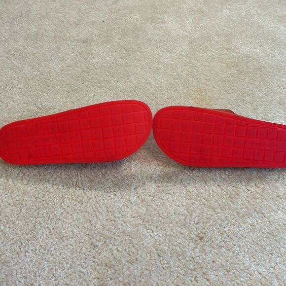 KATY PERRY SANDELS - Picture 6 of 10